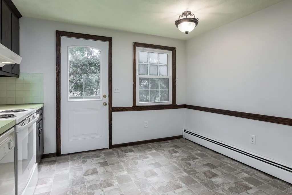 5 Jakes Lane Merrimack NH 03054