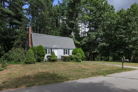 5 Jakes Lane Merrimack NH 03054