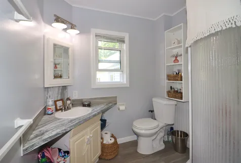 9 Cottage Street Gorham NH 03581