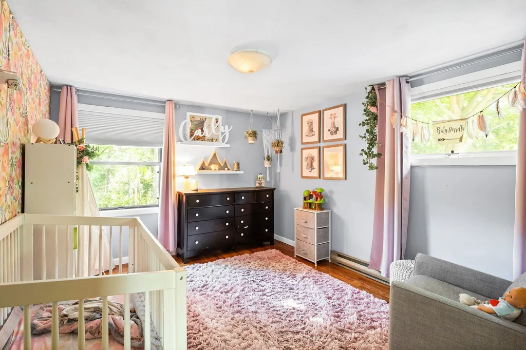 35 Pine Ridge Circle Sandown NH 03873