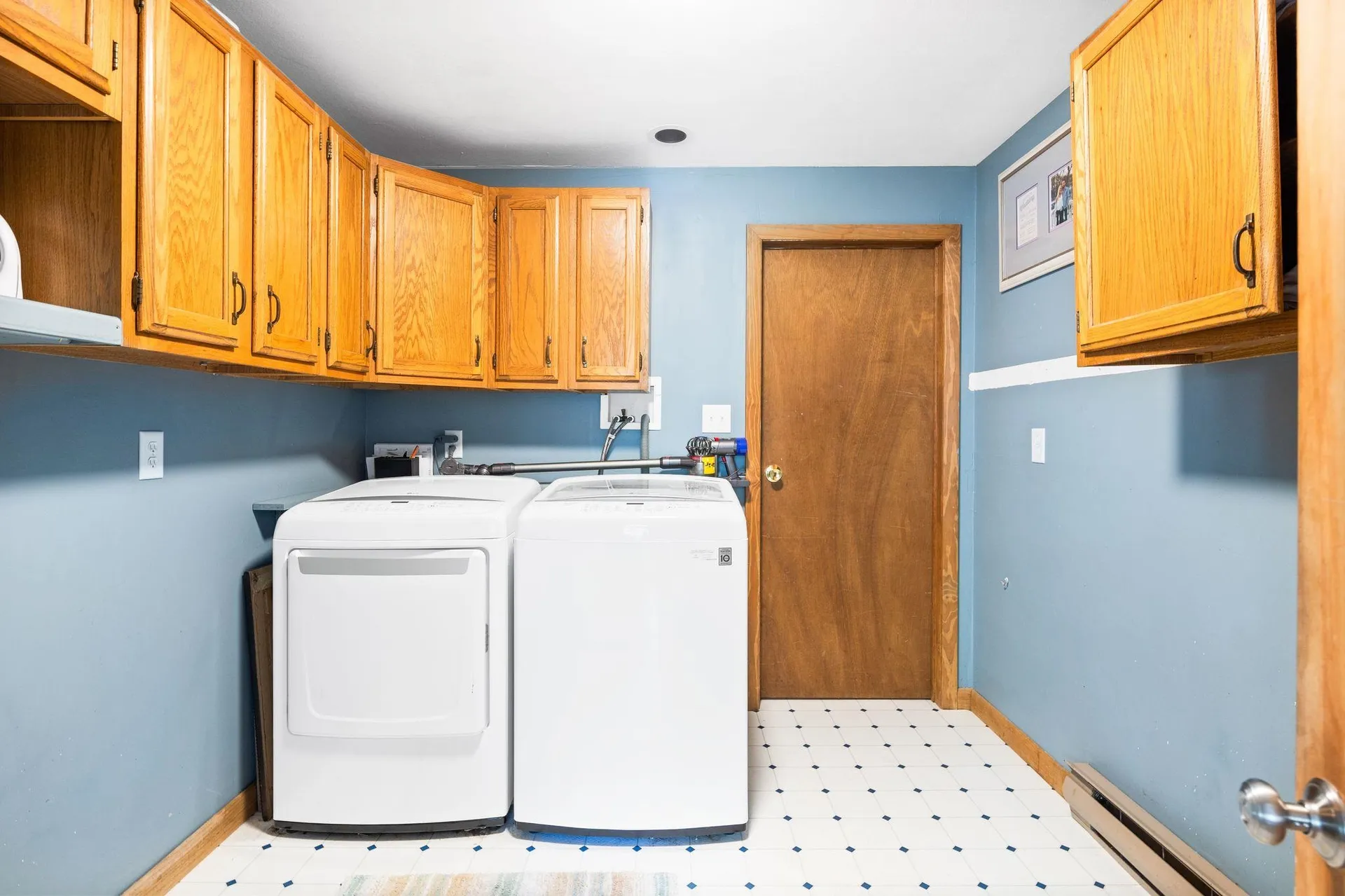 35 Pine Ridge Circle Sandown NH 03873
