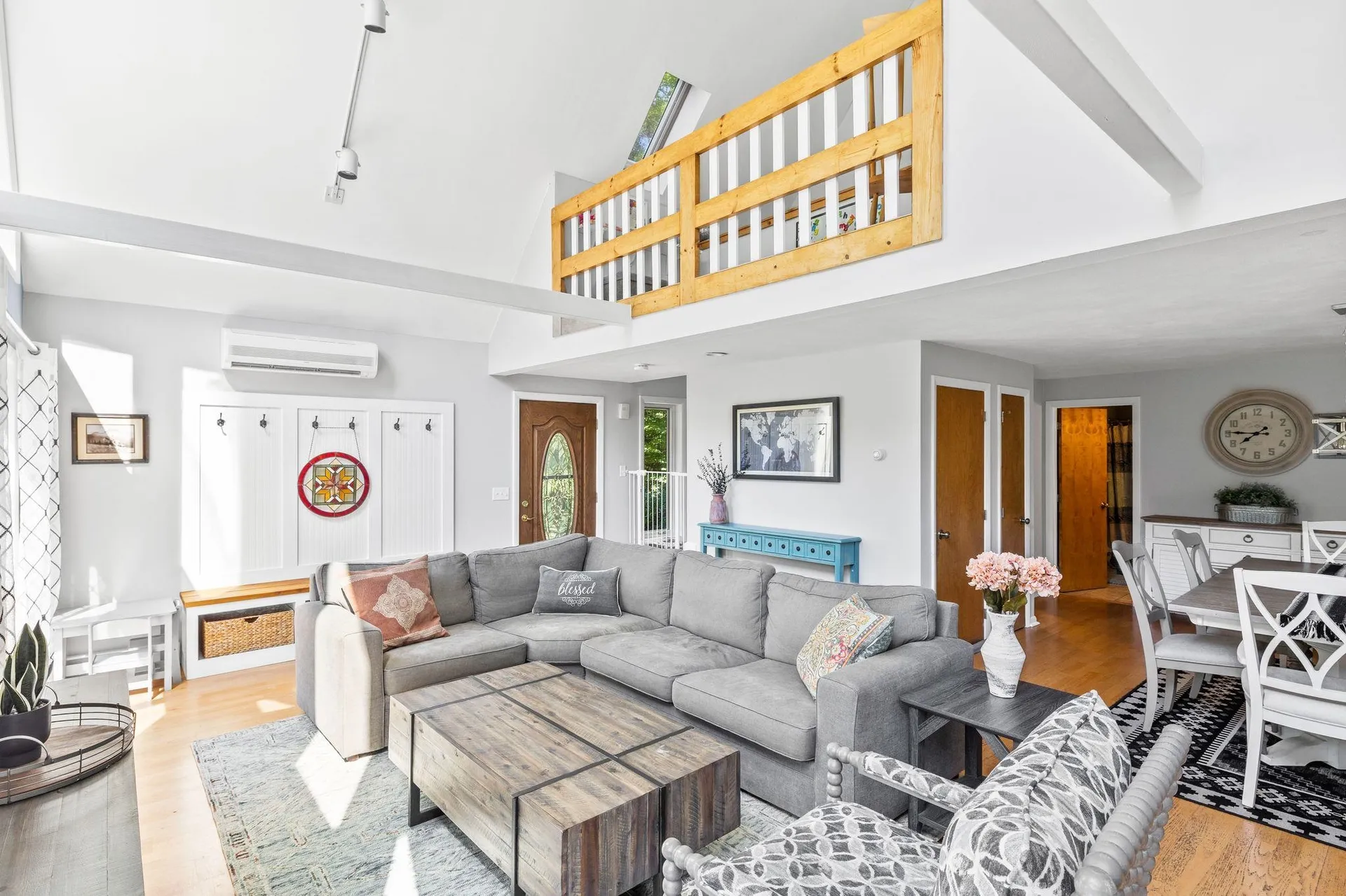 35 Pine Ridge Circle Sandown NH 03873