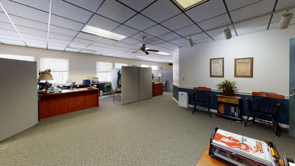 276 Newport Road New London NH 03257