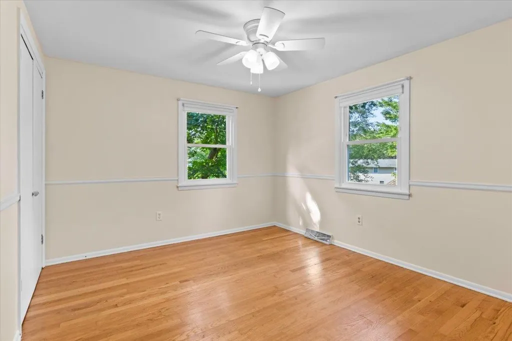 46 Sandy Lane Burlington VT 05401