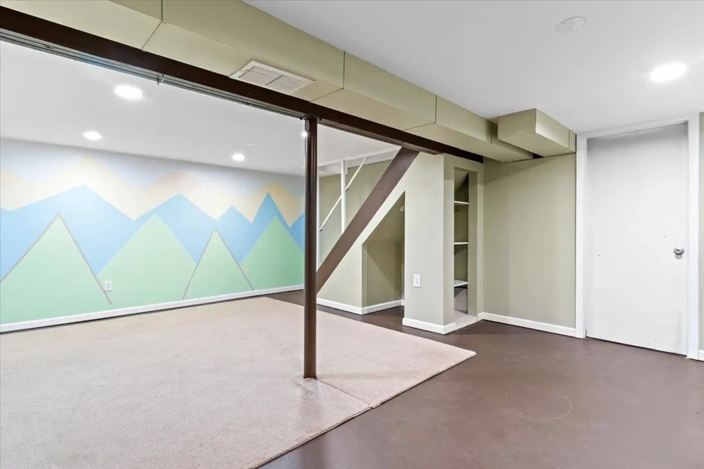 46 Sandy Lane Burlington VT 05401