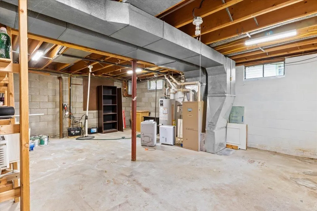 46 Sandy Lane Burlington VT 05401