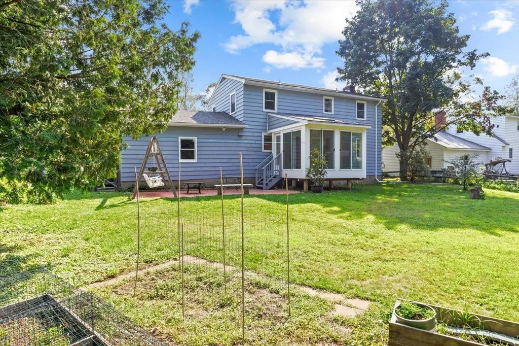 46 Sandy Lane Burlington VT 05401