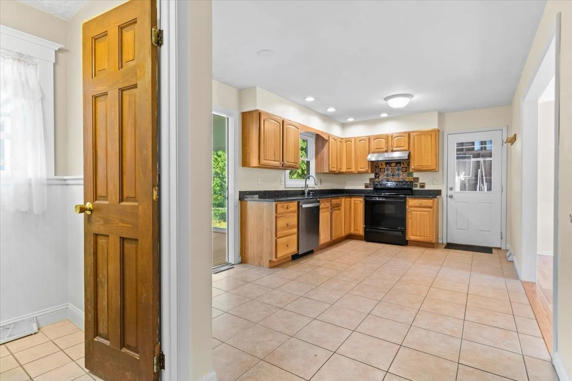 46 Sandy Lane Burlington VT 05401