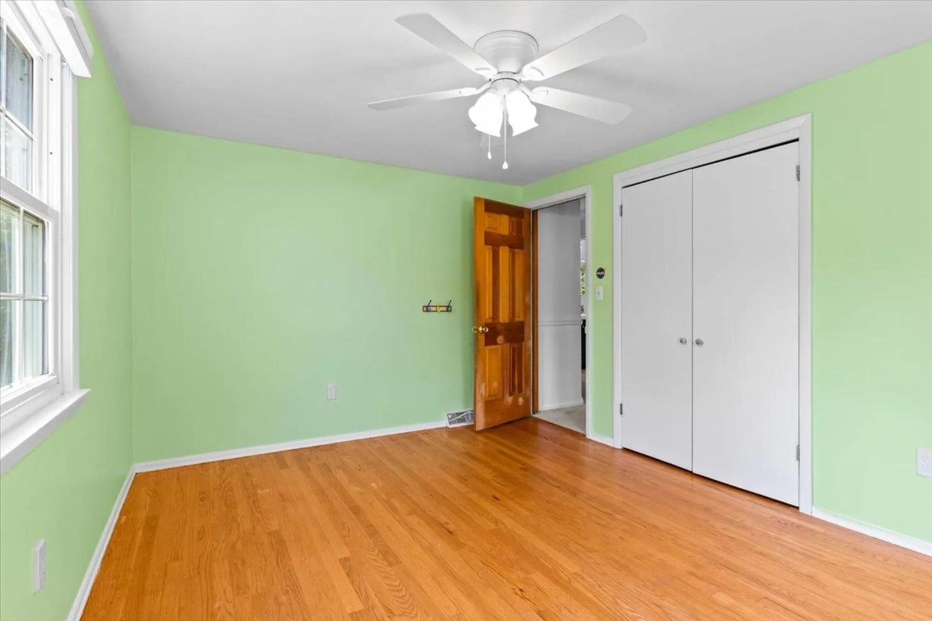 46 Sandy Lane Burlington VT 05401