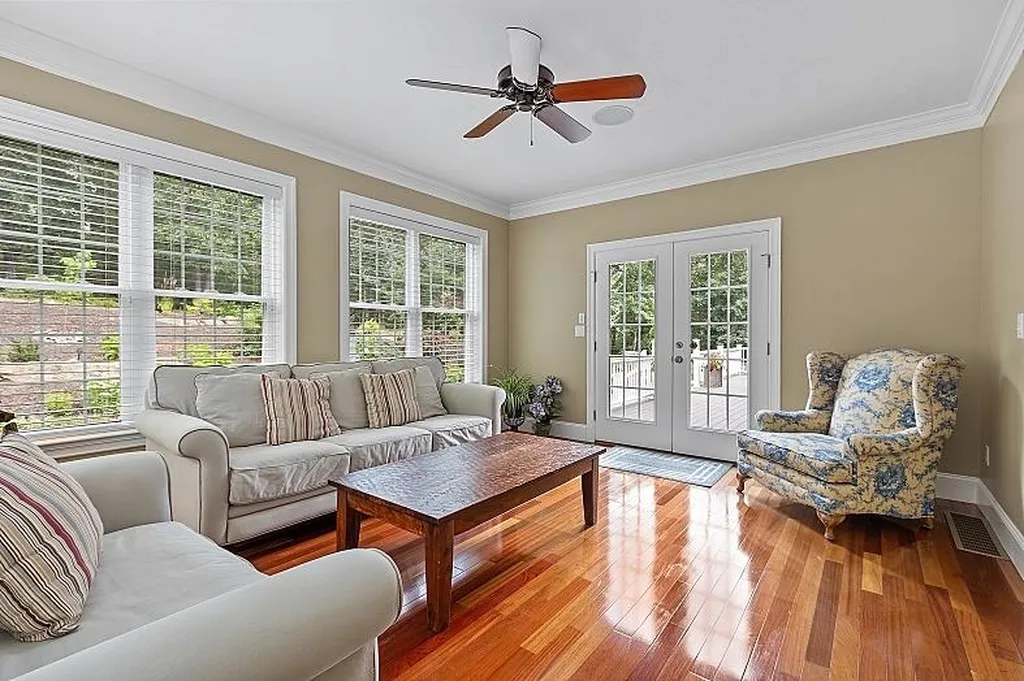 19 Timberlane Road Windham NH 03087