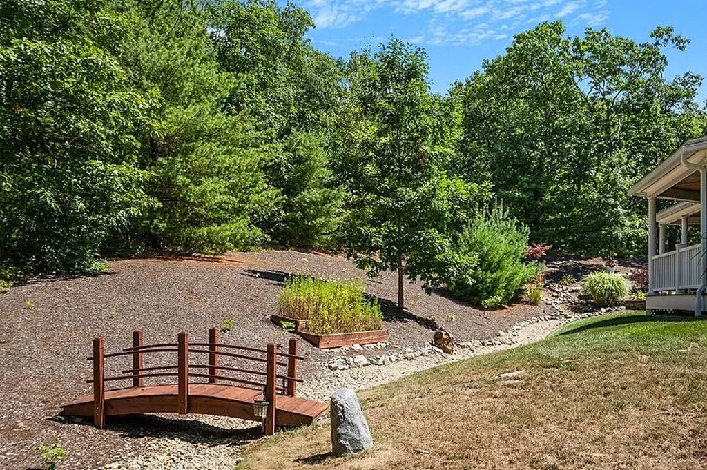 19 Timberlane Road Windham NH 03087