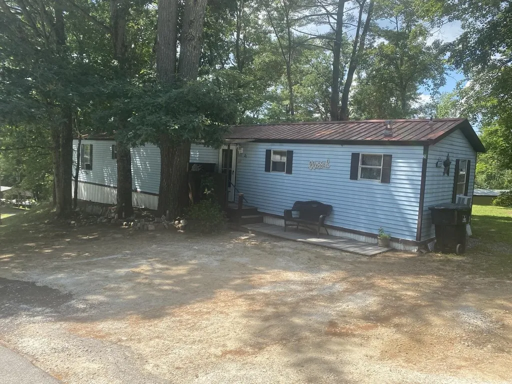 21 Edgewood Drive Allenstown NH 03275