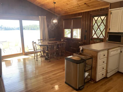 7 Earl Shore Road Wolfeboro NH 03894