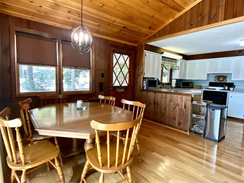 7 Earl Shore Road Wolfeboro NH 03894