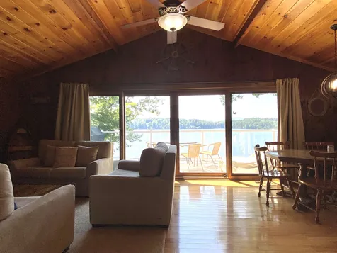 7 Earl Shore Road Wolfeboro NH 03894