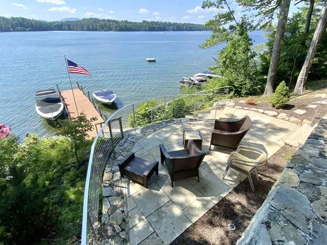 7 Earl Shore Road Wolfeboro NH 03894