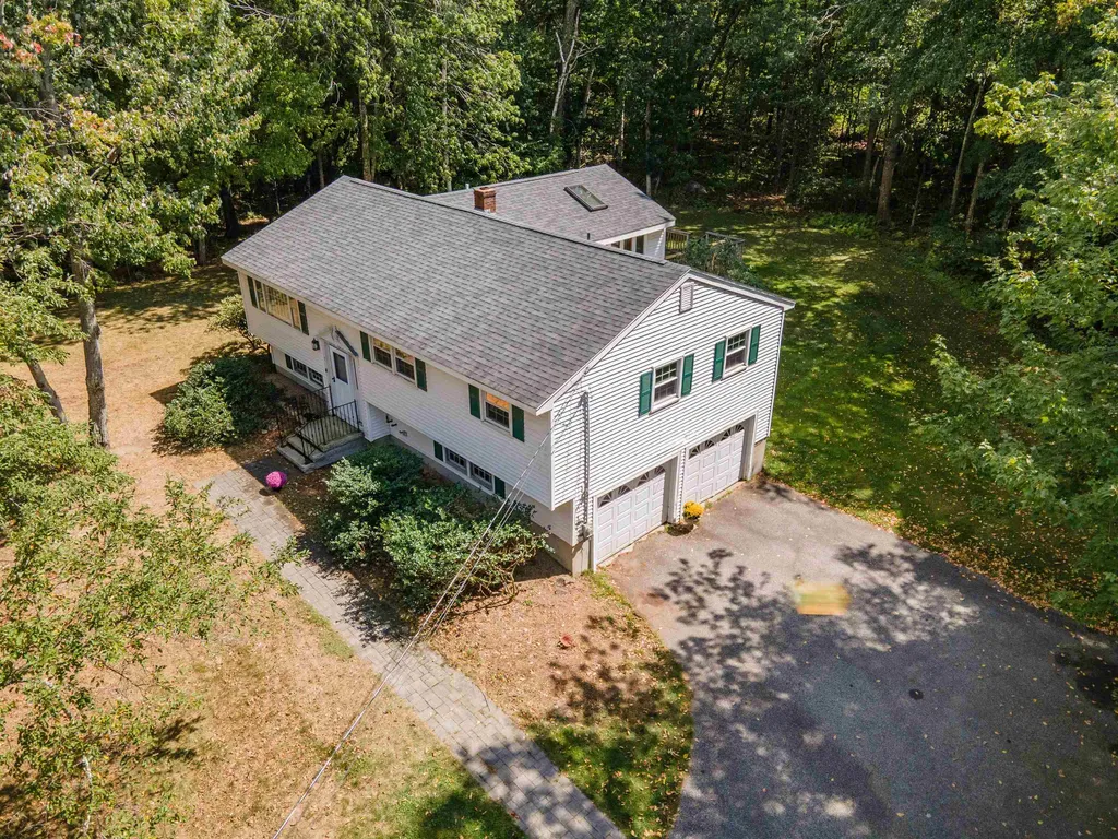7 Wood Drive Atkinson NH 03811
