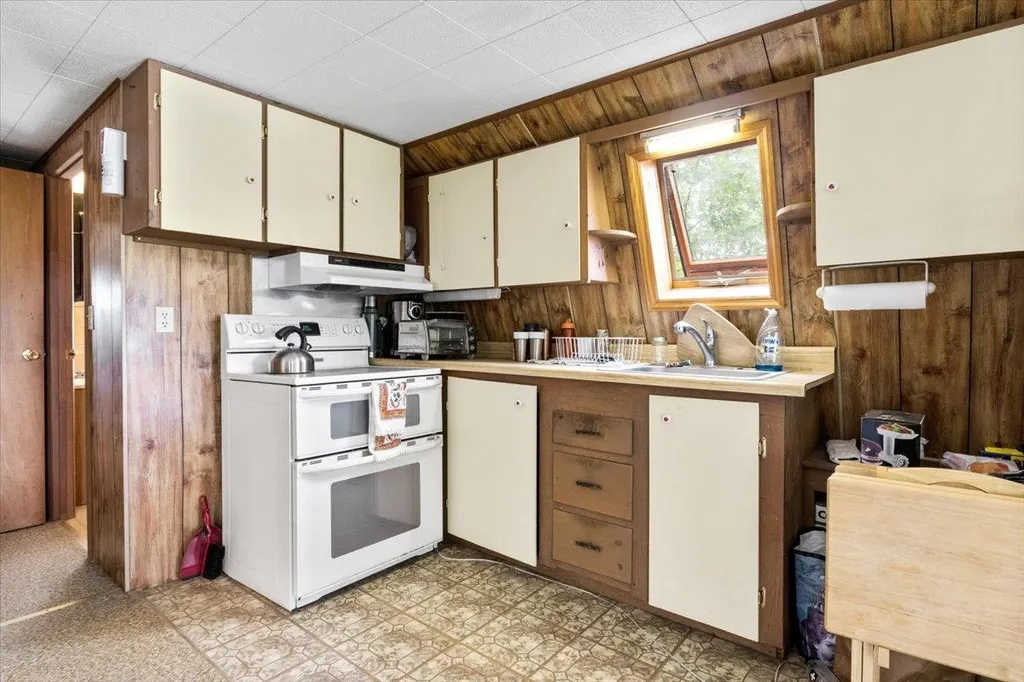 752 North River Street Swanton VT 05488
