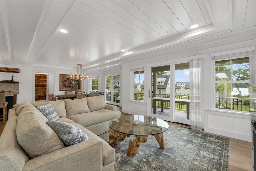 14 Lake Shore Drive Moultonborough NH 03254