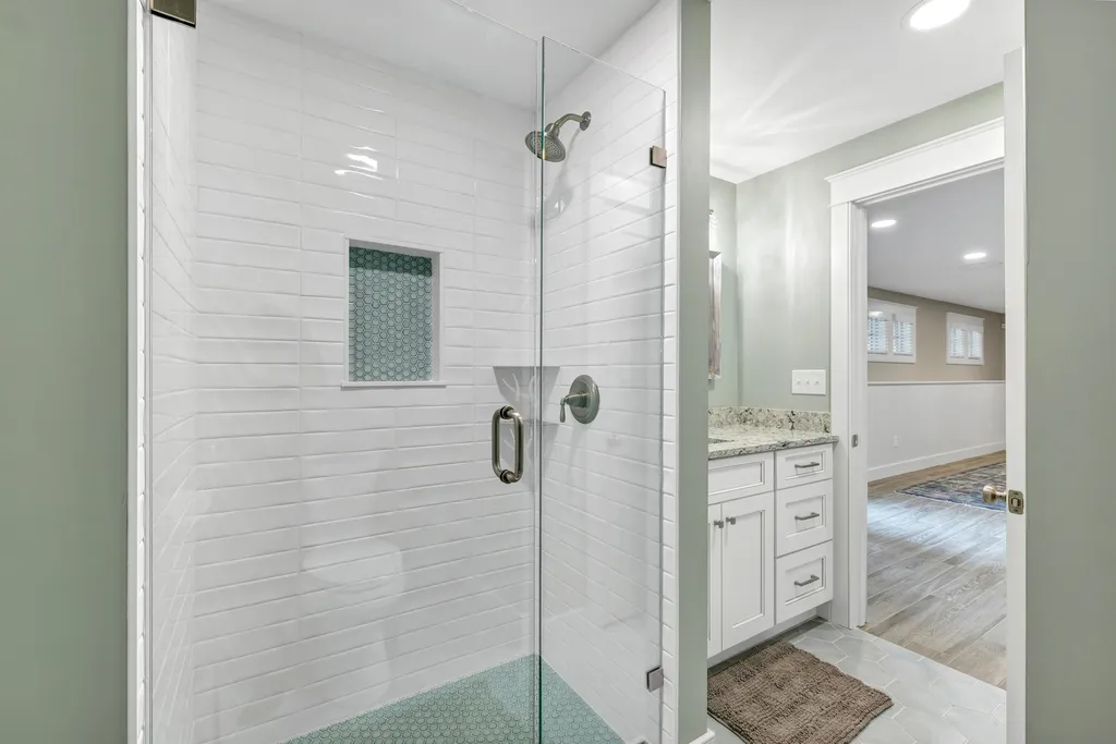 14 Lake Shore Drive Moultonborough NH 03254