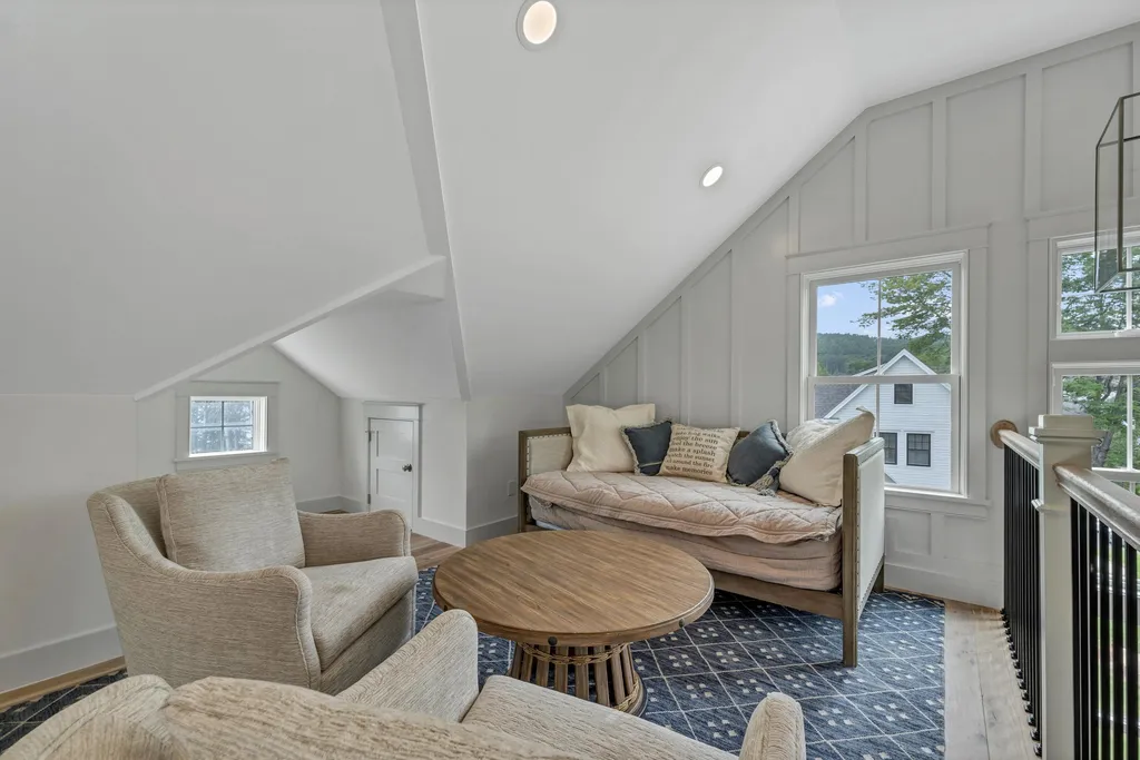14 Lake Shore Drive Moultonborough NH 03254