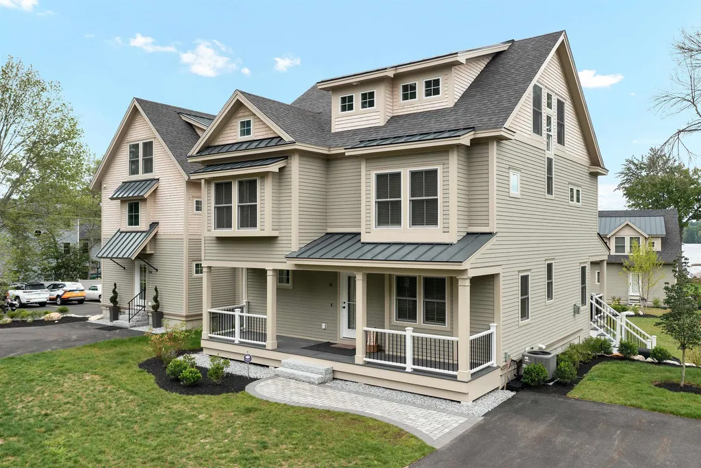 14 Lake Shore Drive Moultonborough NH 03254