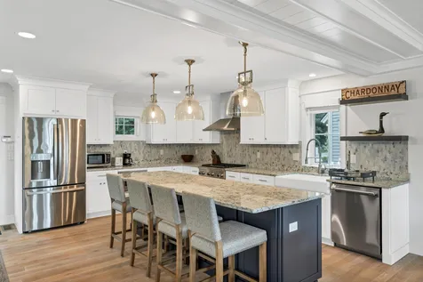 14 Lake Shore Drive Moultonborough NH 03254