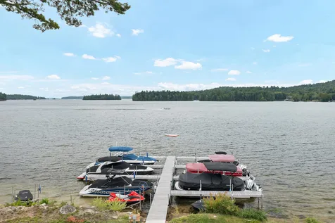 14 Lake Shore Drive Moultonborough NH 03254