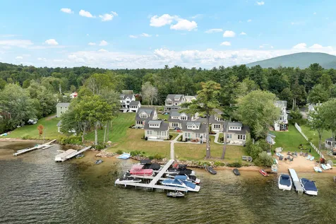14 Lake Shore Drive Moultonborough NH 03254