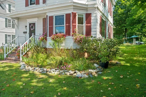 22 Summer Street Northfield NH 03276