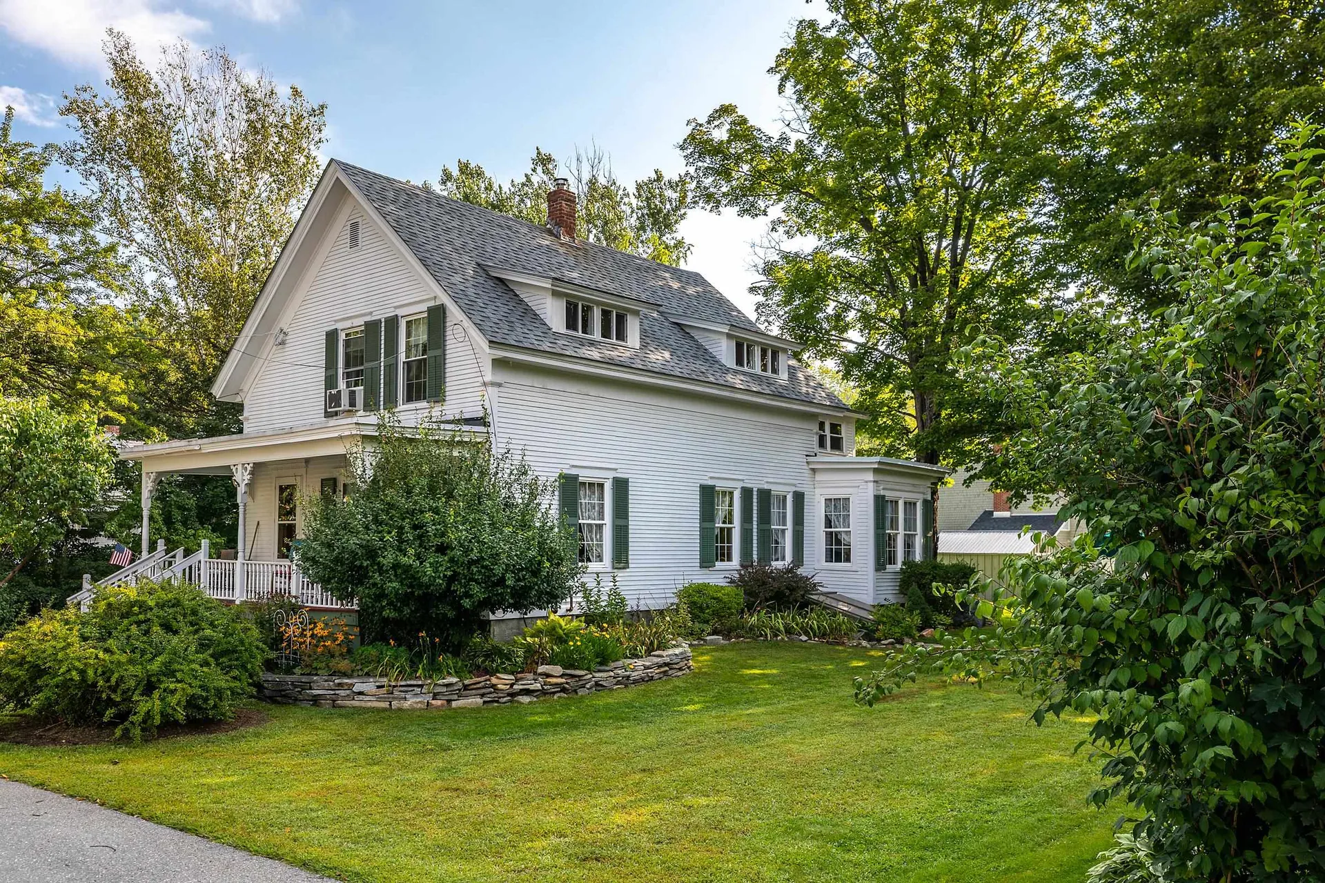 102 Church Street Chester VT 05143