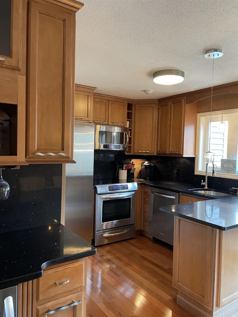 60 Weirs Road Gilford NH 03249
