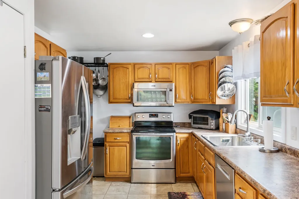 941 Brook Road Goshen NH 03752