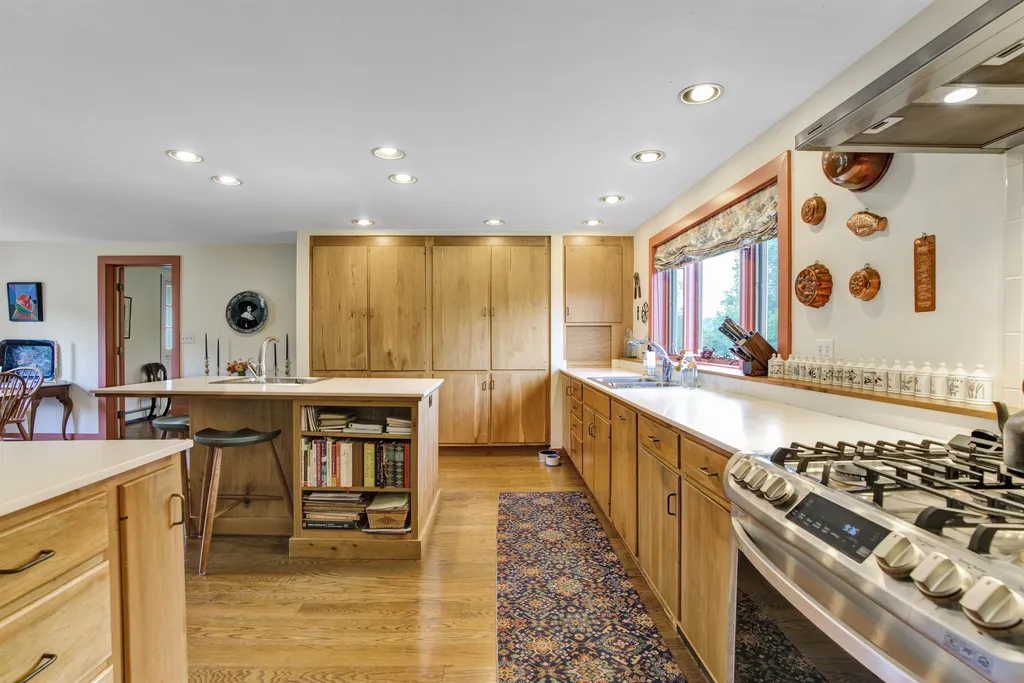 4985 North Road Royalton VT 05068