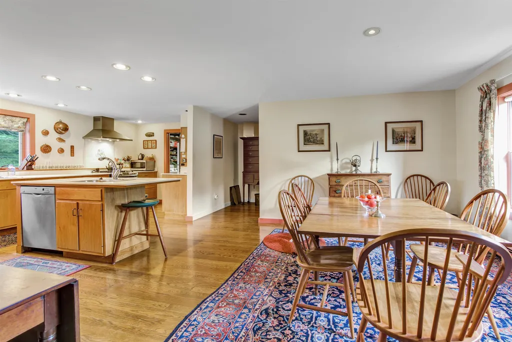 4985 North Road Royalton VT 05068