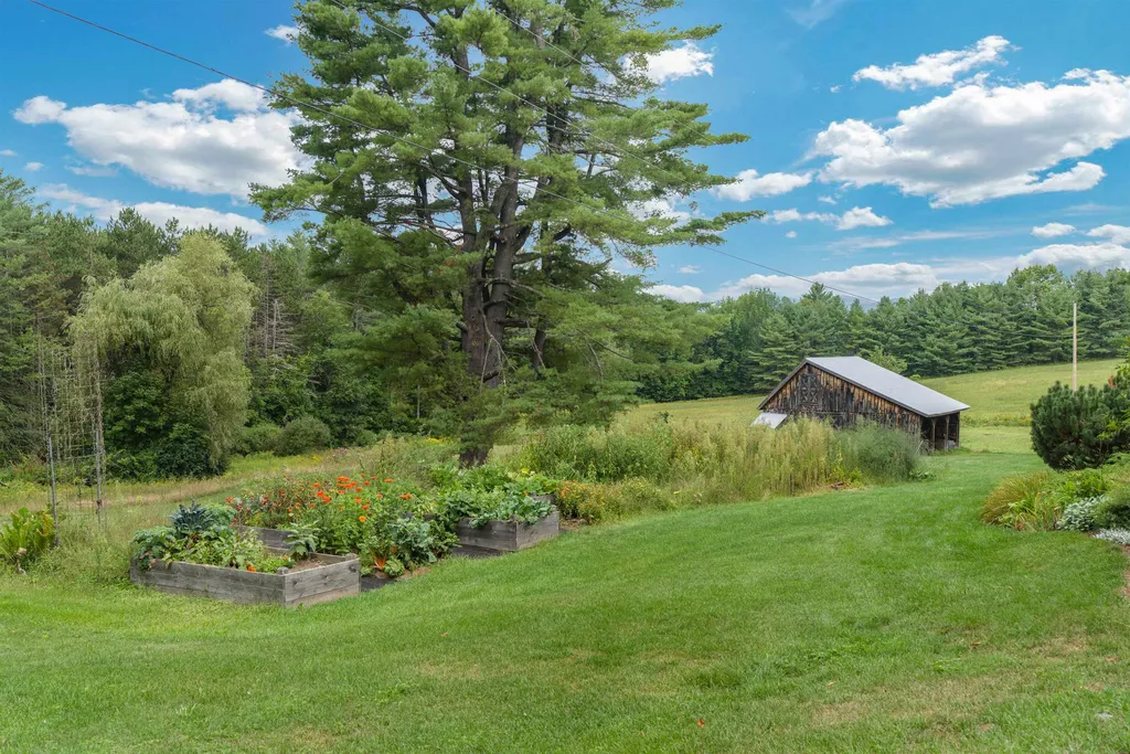 4985 North Road Royalton VT 05068