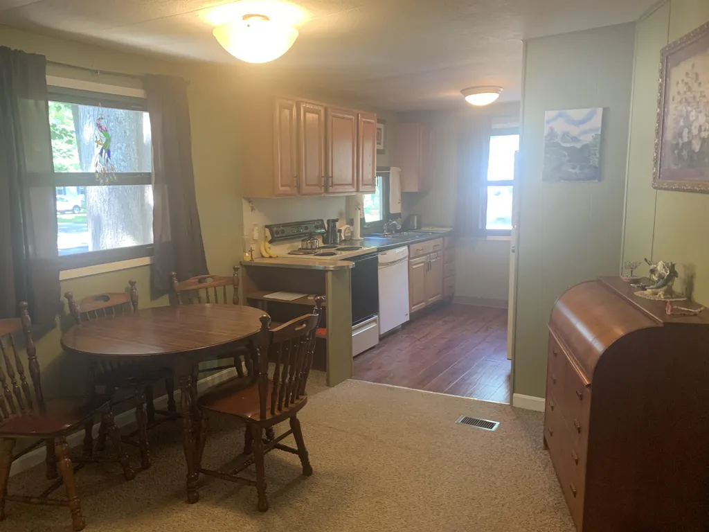 120 Colonial Village Somersworth NH 03878