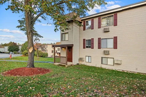 131 Treetop Circle Laconia NH 03246