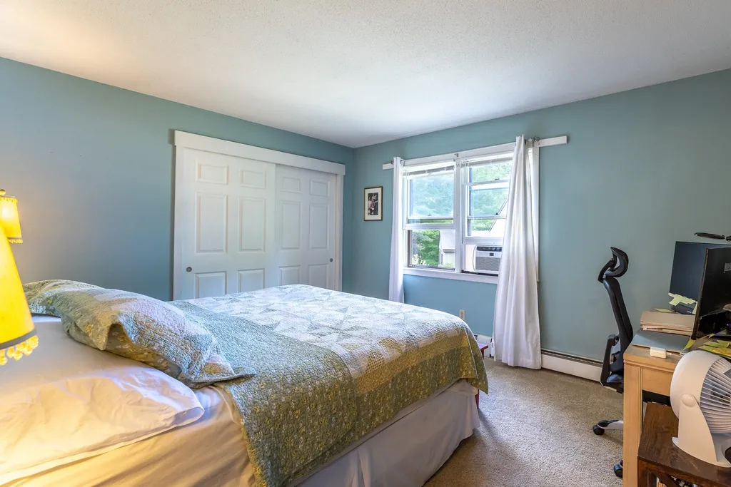 25 Pleasant Street Lebanon NH 03784