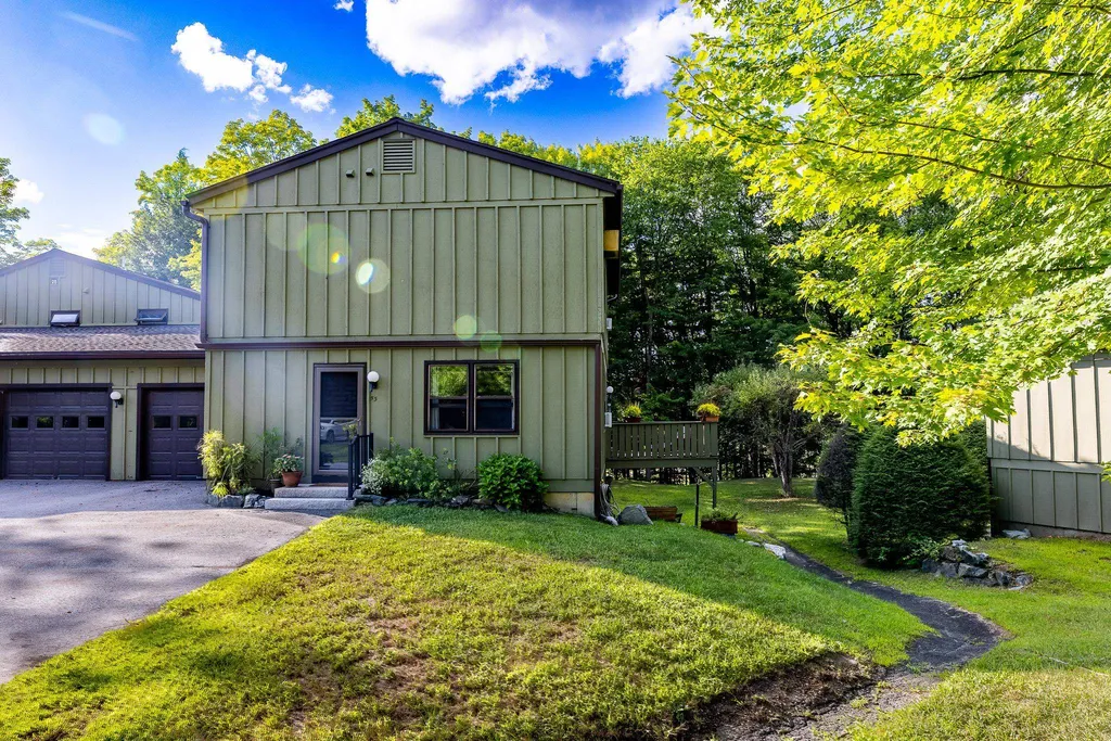 25 Pleasant Street Lebanon NH 03784
