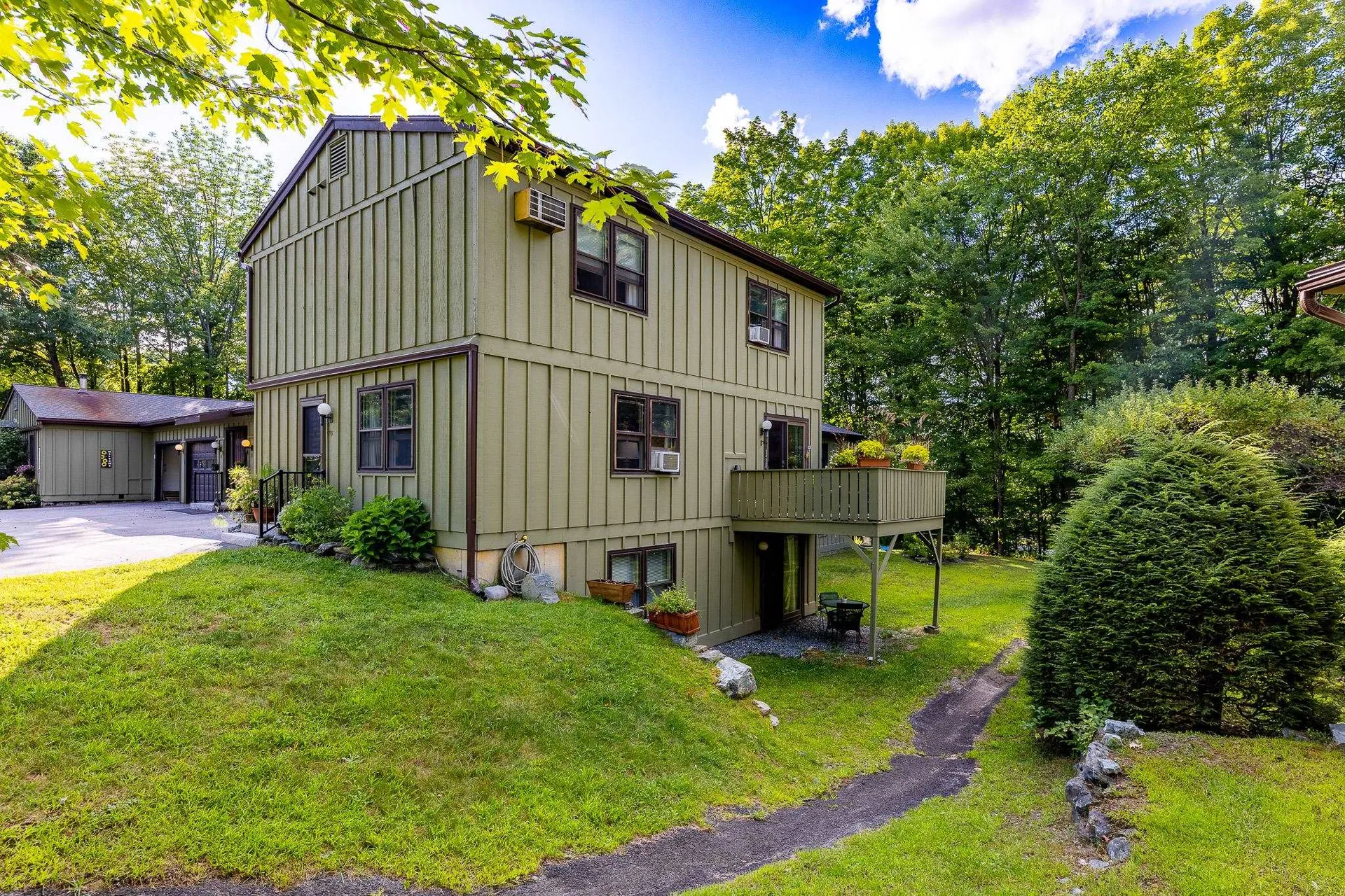 25 Pleasant Street Lebanon NH 03784