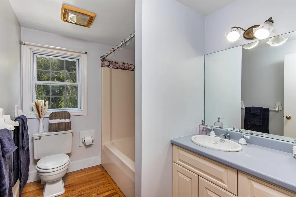 138 Village Green Burlington VT 05408