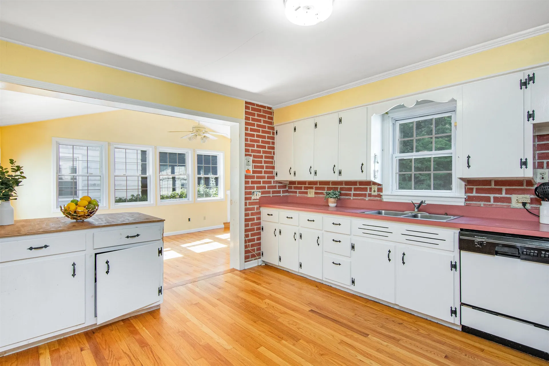 138 Village Green Burlington VT 05408