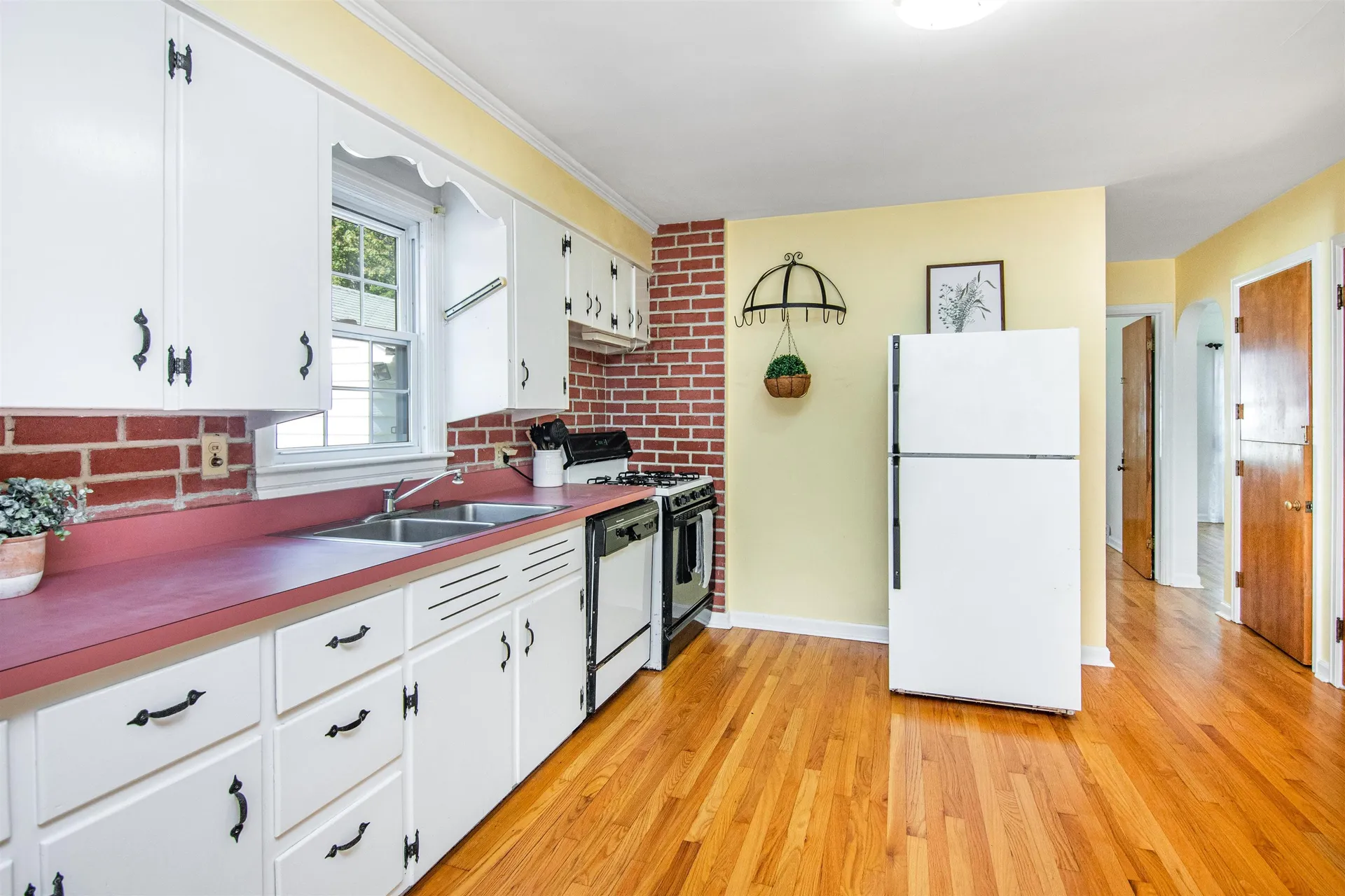 138 Village Green Burlington VT 05408