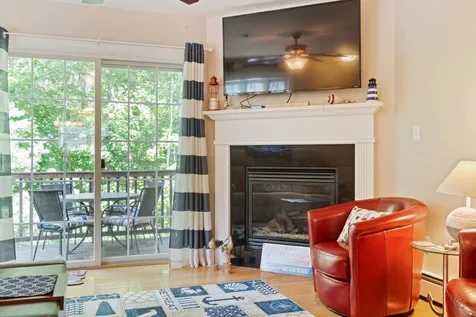 41 Akron Way Laconia NH 03246