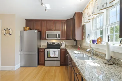 41 Akron Way Laconia NH 03246