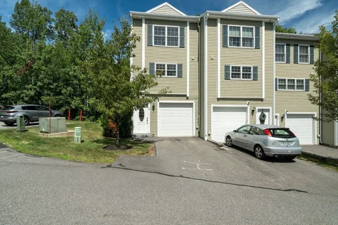 41 Akron Way Laconia NH 03246