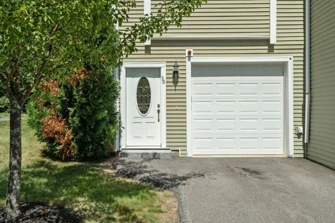 41 Akron Way Laconia NH 03246