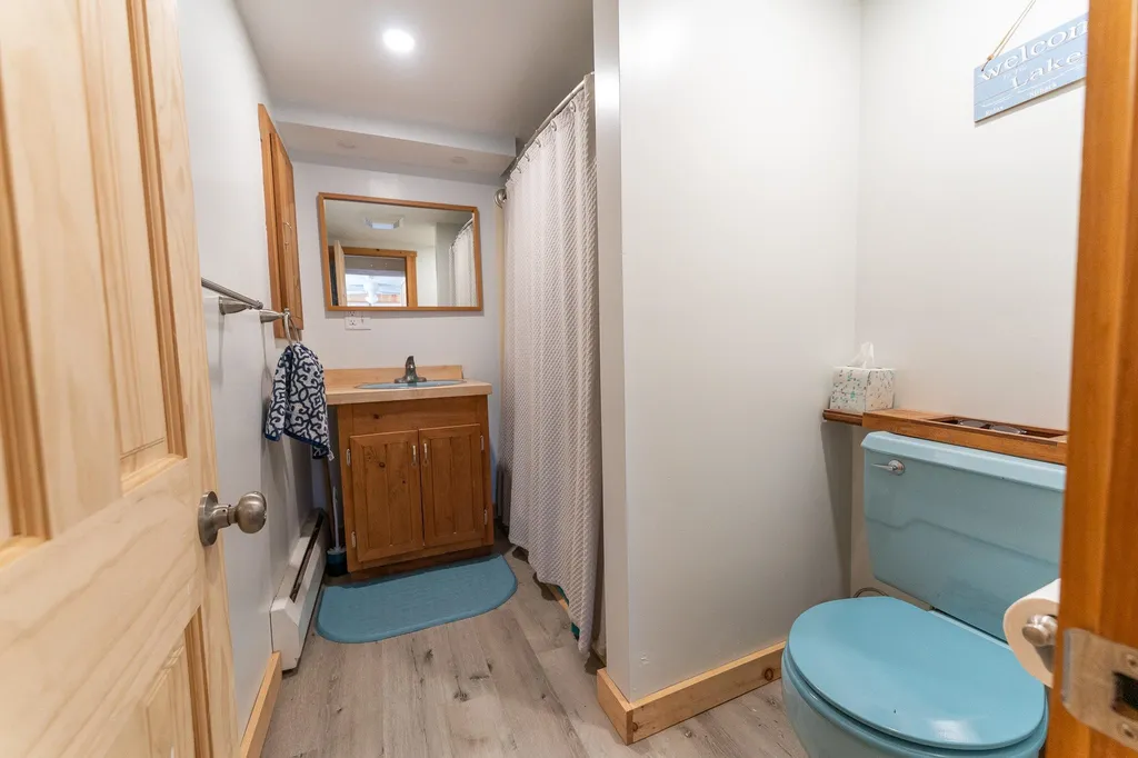 25 Georges Road Alton NH 03809