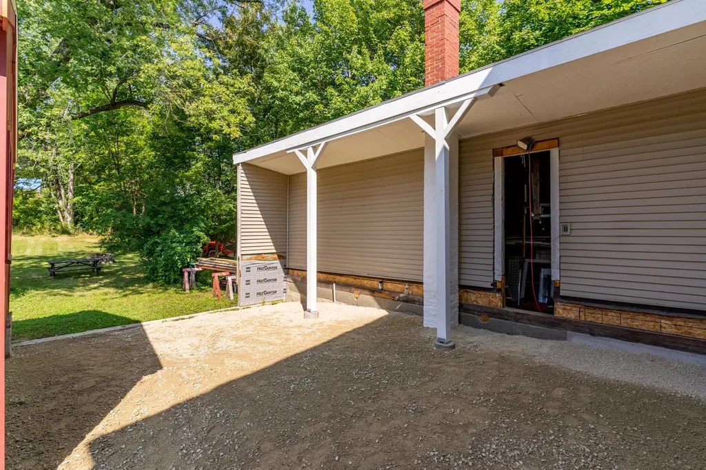 18 Horne Street Dover NH 03820